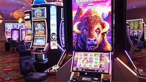 shal777 ငါးပစ်ဂိမ်း ကစားနည်း မြန်မာ ကစားသမား Fish Game ဝင်ရောက်ပြီး ငါးပစ်ကစားနေသည့် မြင်ကွင်း